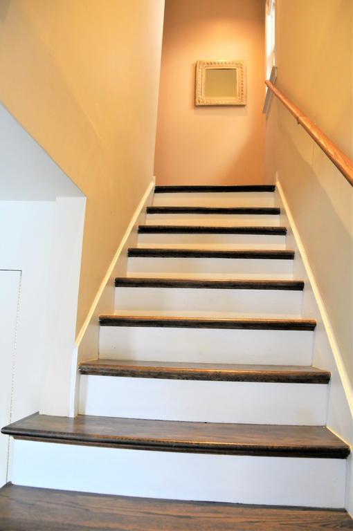 3 Bedroom Spacious Home In Ideal Location W Free Parking Back Yard Pets Welcome Chicago Bagian luar foto